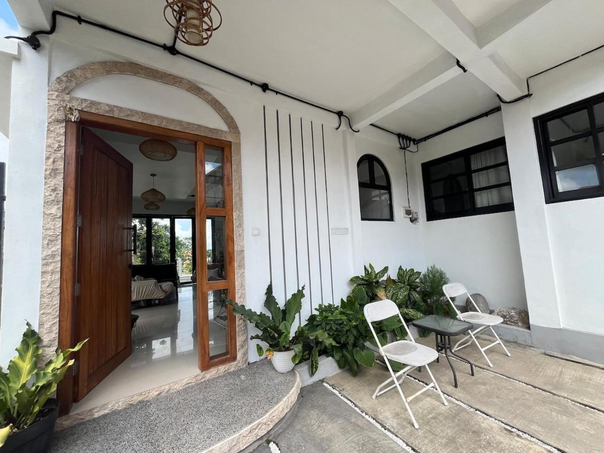 Villa De La Rose 1 Bedroom Ungasan Exterior foto